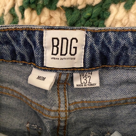 BDG Urban Outfitters Mom Jeans - Picture 8 of 10